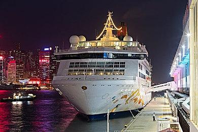 《如龙8外传：夏威夷海盗》可免费获取桐生一马服装